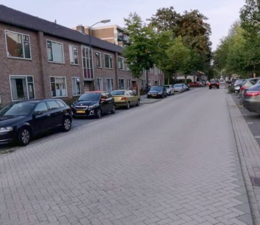 Foto: Johan Pel - Rustig op straat