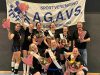 (vlnr-vbno) Anouk, Rommy, Annemiek, Annemarie, Sophie, Tanita, Jolanda en Annemarie. Onder leiding van Coach Jan